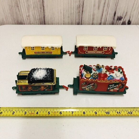 Vintage 1987 Northpole Express Train Cars Toy State Holiday - Picture 4 of 5